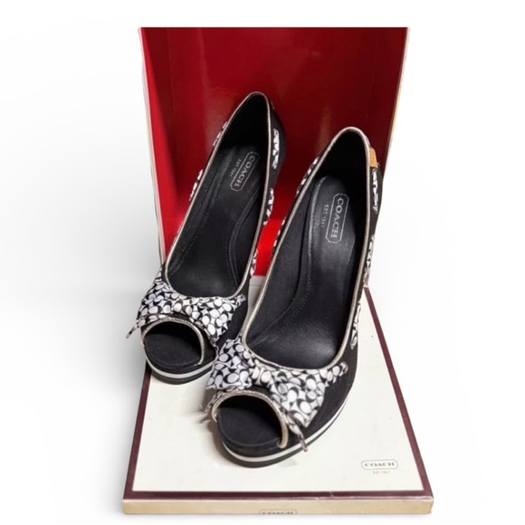 Coach Shoes - NEW COACH THALIA Black & White
Denin Peep Toe wedge shoes
WOMENS 8.5 NBW